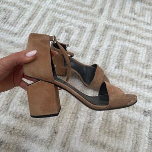 Alexander Wang Women’s Suede Camel Tan Block Heel Sandals EU 39 US 9